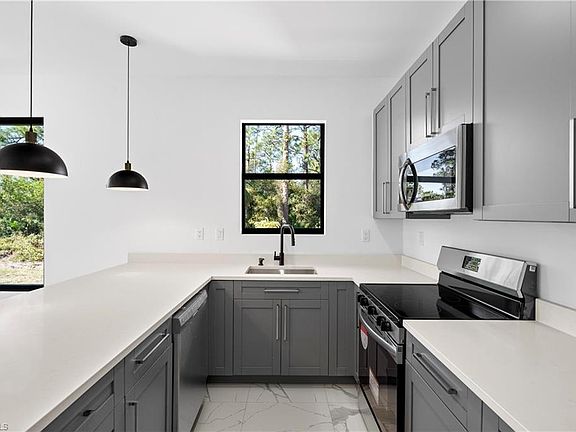 5th image of 219 Columbus BLVD