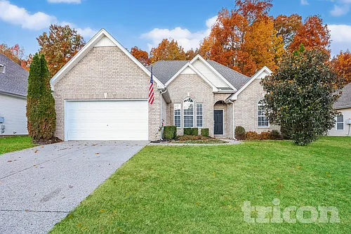 202 Foster Dr Photo 1