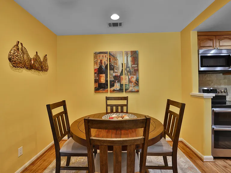 5924 Bridgeport Lake Way — Photo 6