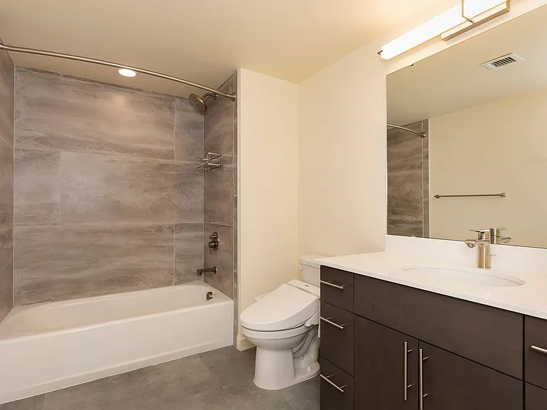 Bell View Apartments — Photo 101