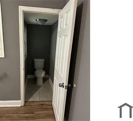 1227 W Russell St #2 — Photo 7