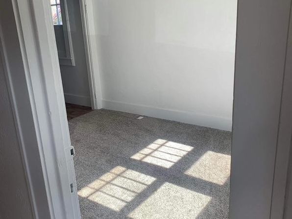 816 Beech Ave #1, Kemmerer, WY 83101