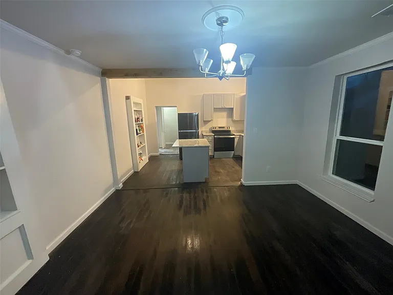 104 S Broad St — Photo 9