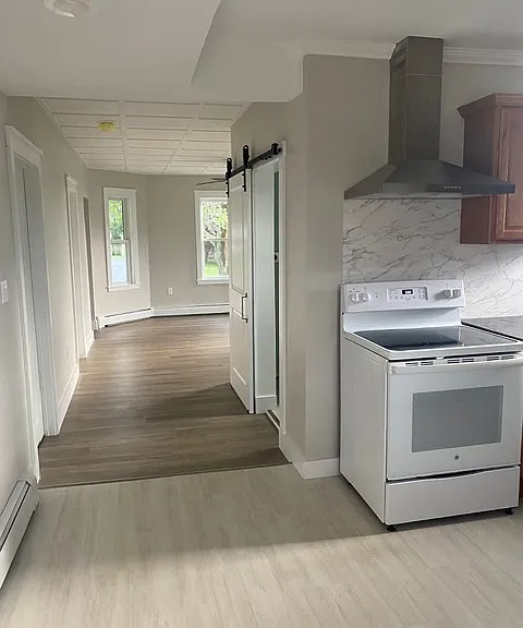 Apt 1