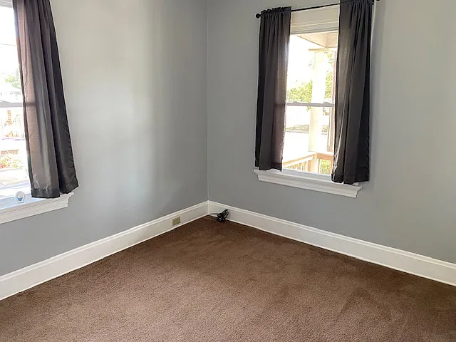 1st bedroom