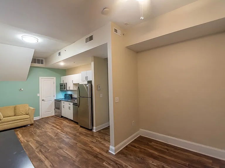 Oddfellows Apartments — Photo 18