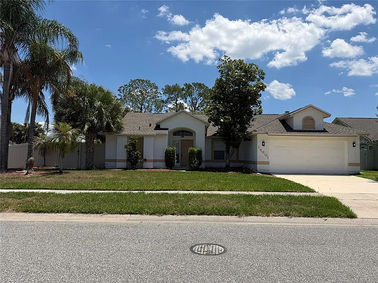 14601 Eagles Crossing Dr — Photo 2