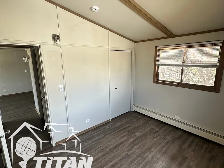 1135 Moreland St #1 — Photo 6