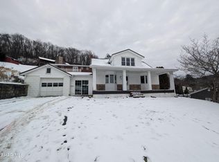 301 Hickory St, Northern Cambria, PA 15714