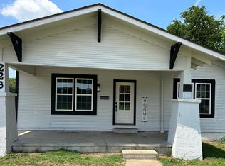 226 W 18th St, Ada, OK 74820