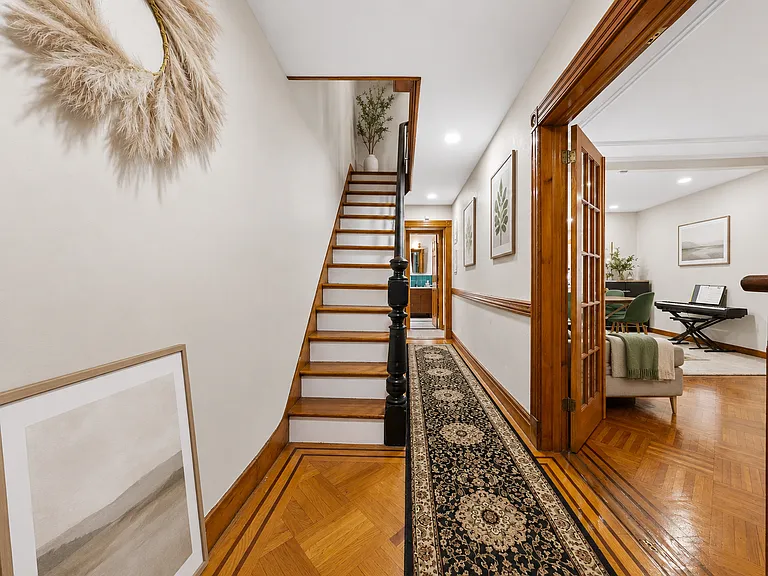 504 Monroe St #1 — Photo 15