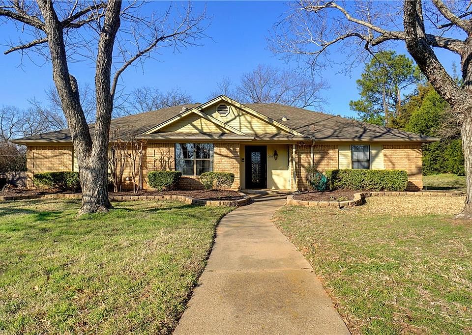 1st image of 6209 Ponderosa Ln