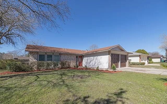 1st image of 2723 Lakeloma St