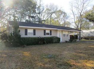 3412 Pineview Dr, Pascagoula, MS 39581