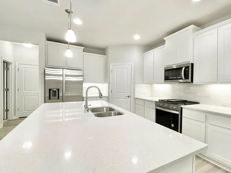 1801 Turtle Bay Loop — Photo 11