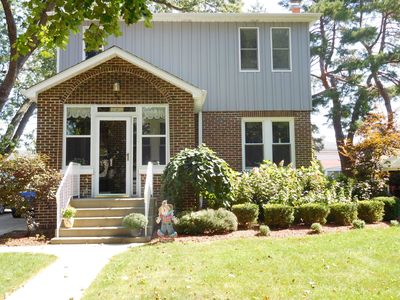 201 East Ave, Park Ridge, IL, 60068