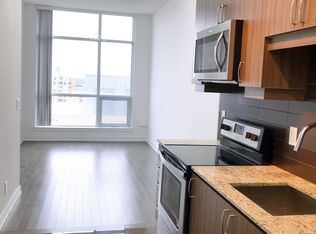 9205 Yonge St #1304, Richmond Hill, ON L4C 1V5