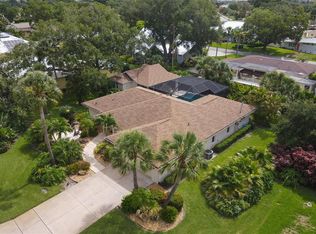 615 Poinsettia Dr, Venice, FL 34285
