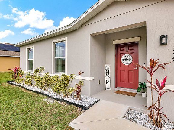 4th image of 3725 SW Kasin Street