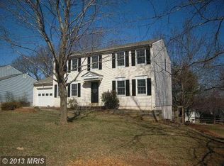 6223 Hidden Canyon Rd, Centreville, VA 20120