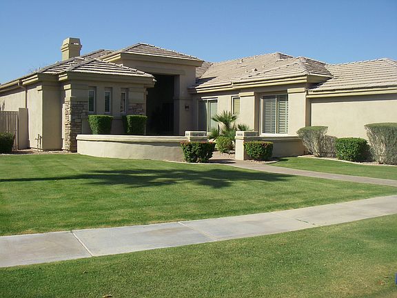 3rd image of 1762 W Lynx Way