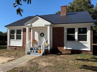 402 Pickens St, Joanna, SC 29351