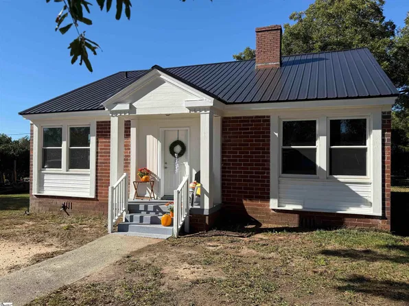 402 Pickens St, Joanna, SC 29351