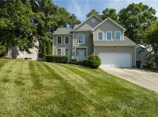 5206 Autumn Woods Dr, Greensboro, NC 27407