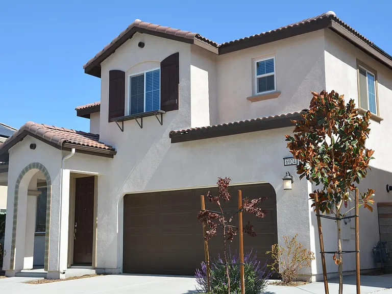 6924 Orinoco Dr — Photo 3