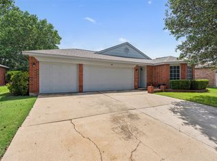 6711 Elk Trl, Arlington, TX 76002