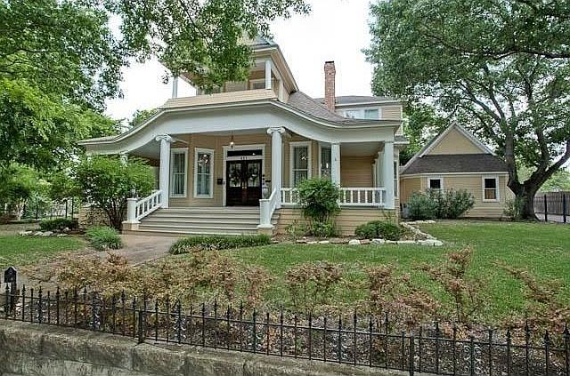 1st image of 401 Oldham St