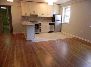 80 Knightsbridge Rd APT 2A, Great Neck, NY 11021