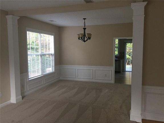 2nd image of 583 Ashland Pkwy
