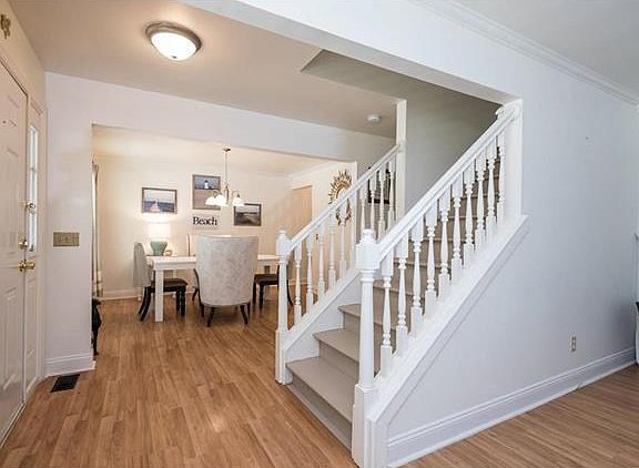 Another view of the dinning room and entry from the living room.