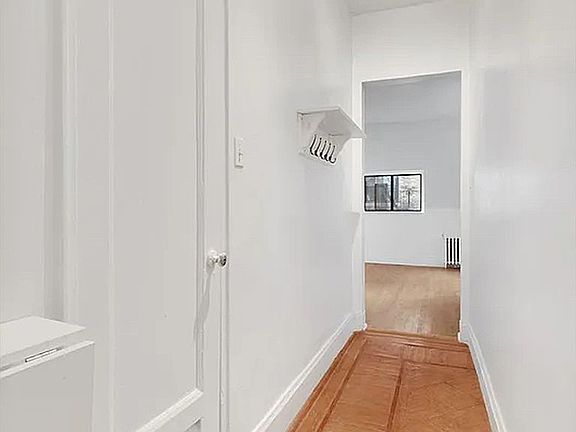 5th image of 315 W 105th St #3R