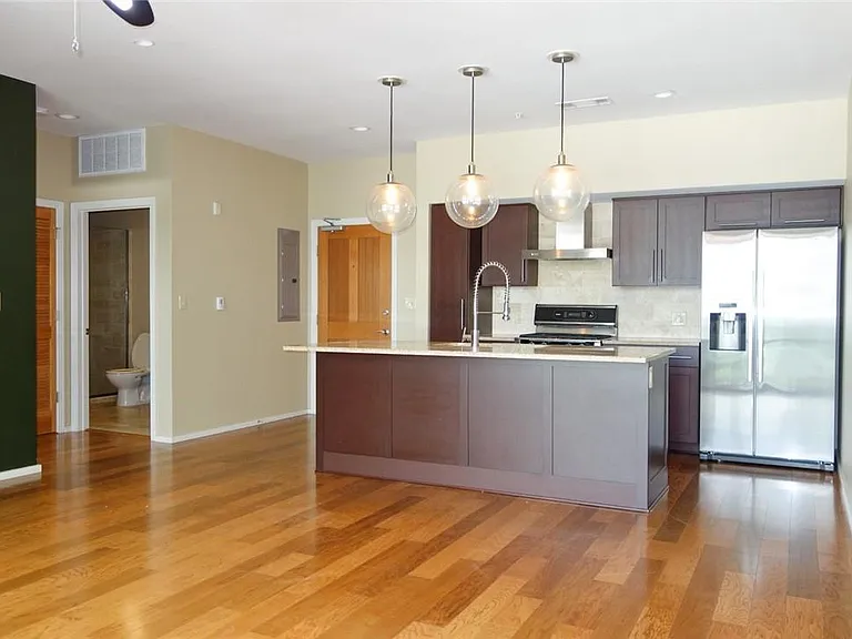 1600 Barton Springs Rd #1407 — Photo 8