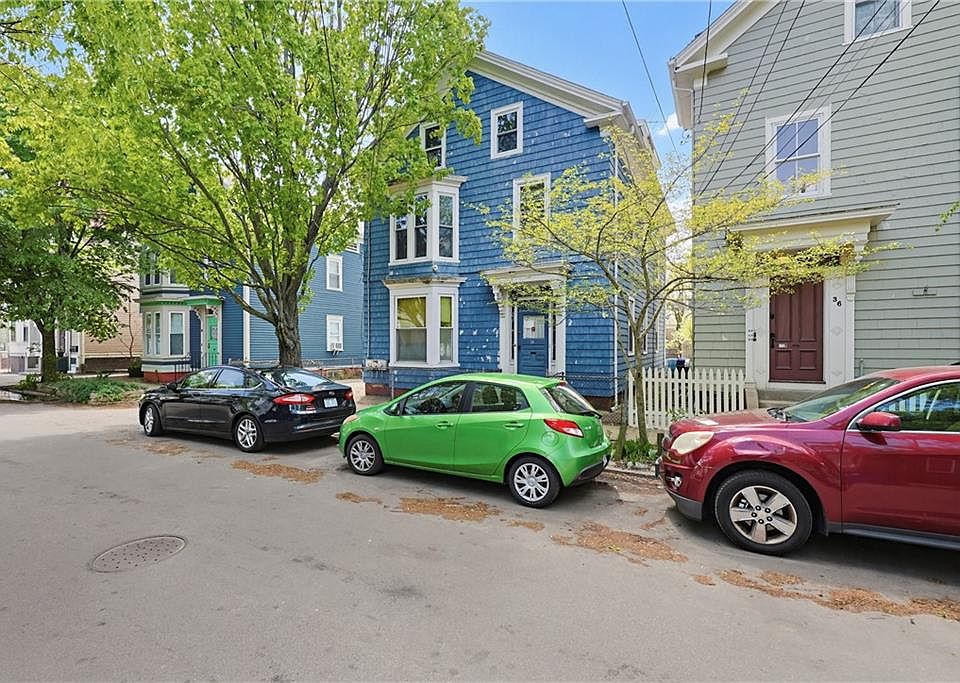 1st image of 34 Hudson St