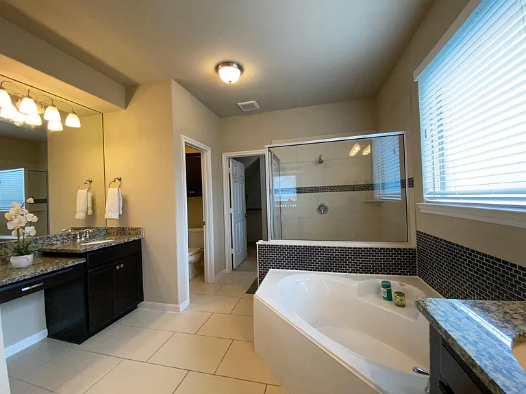 11702 Cardinal Hills Ct — Photo 17