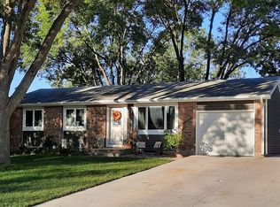 625 Douglas Cir, Eagle, NE 68347
