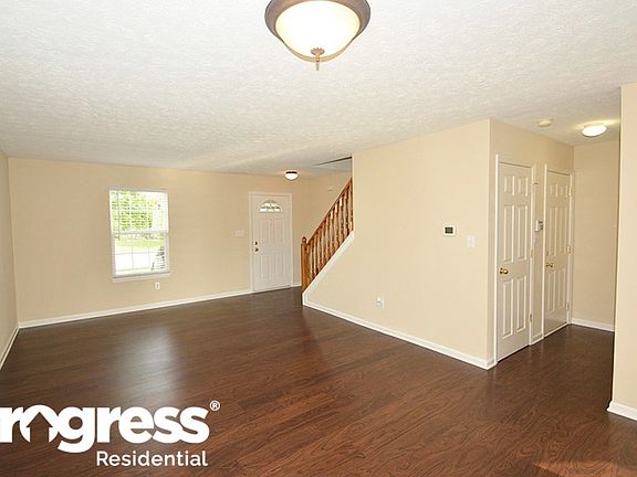 4th image of 17021 Newberry Ln