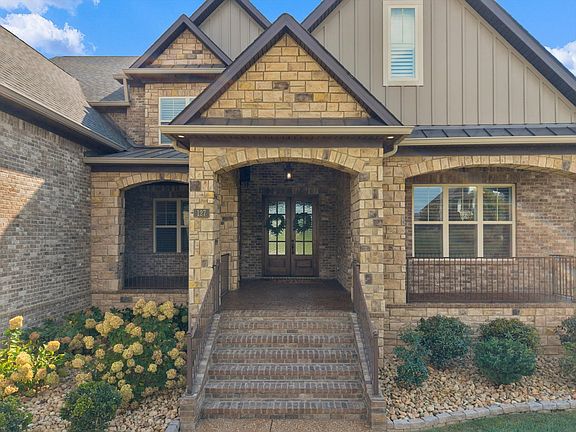 3rd image of 127 Kathryn Adele Ln
