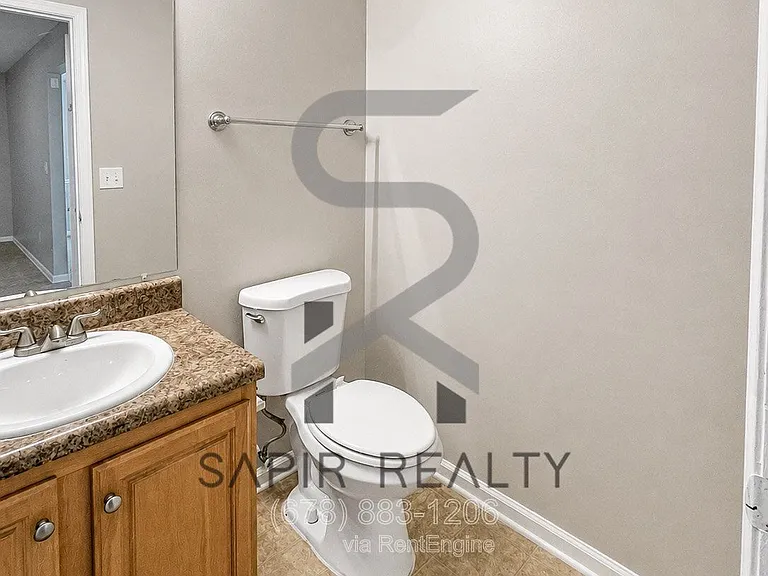 5042 Cottage Grove Pl — Photo 12