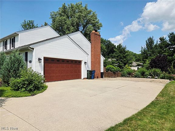 5th image of 3753 Jaycox Rd
