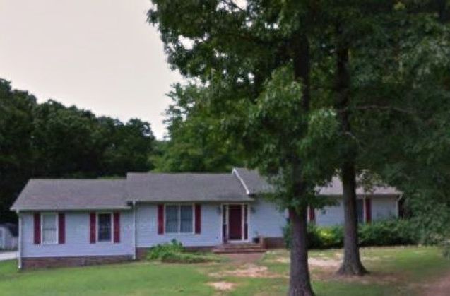 1st image of 345 Oak Leaf Cir
