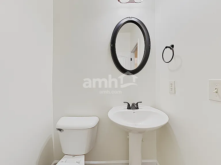 406 Sheila Way — Photo 8