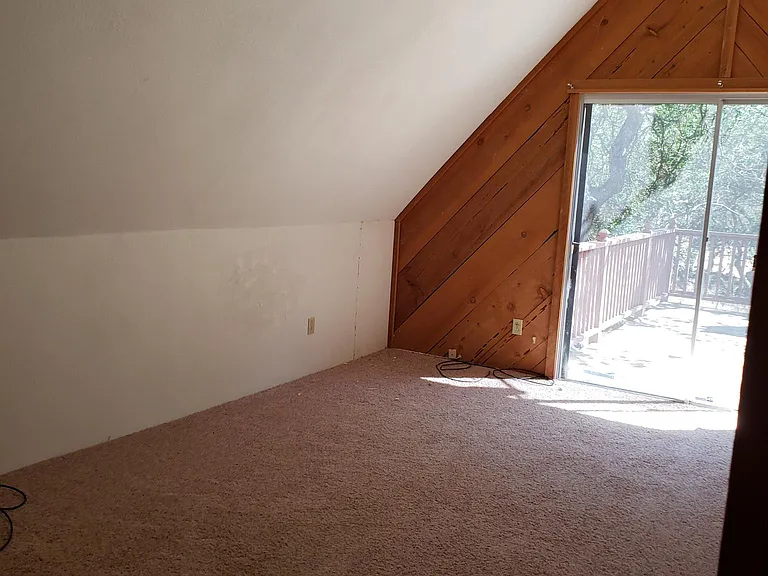Upstairs bedroom