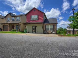 771 Cardwell Ln, Fletcher, NC 28732