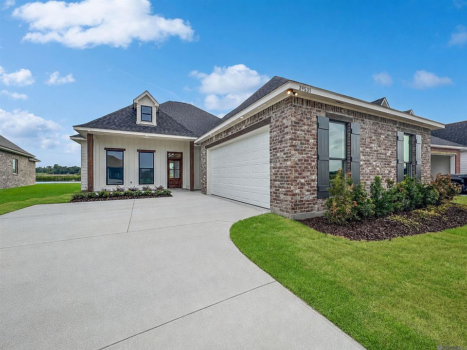 1st image of 39531 Hernando De Soto Dr