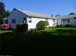 138 Gwen Rd, Meriden, CT 06451