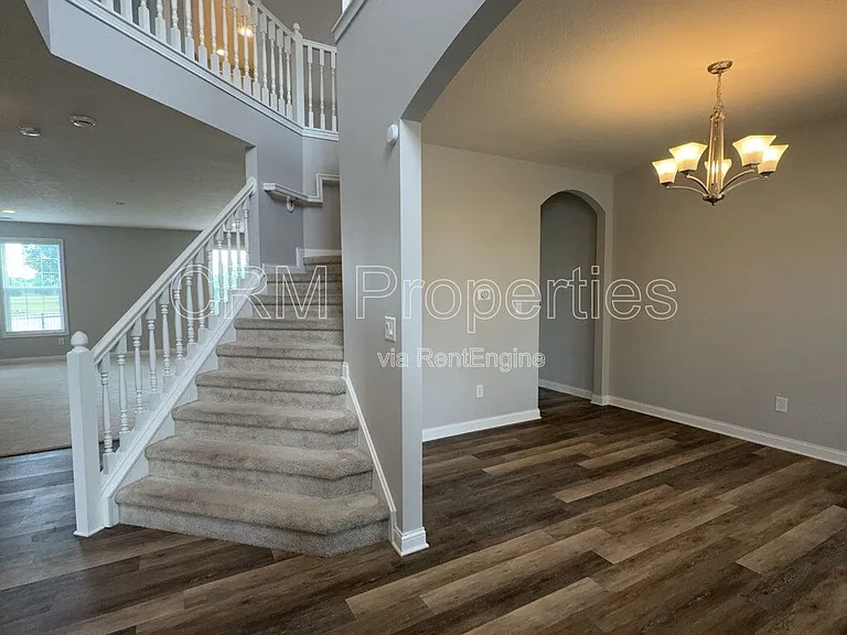 6311 Burgin Dr — Photo 5